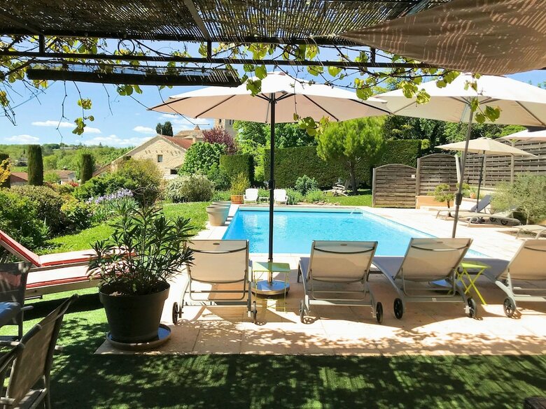 Agroturismo Domaine C�t� Granges