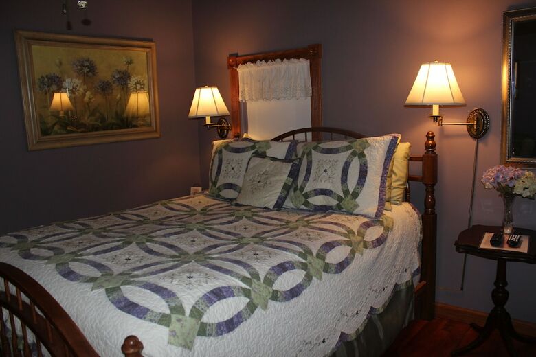 Rock Cottage Gardens B&B