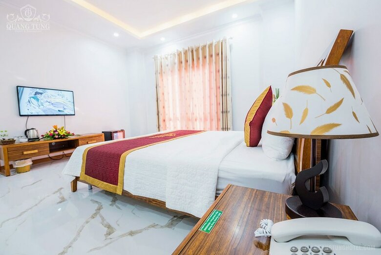 Quang Tung Hotel