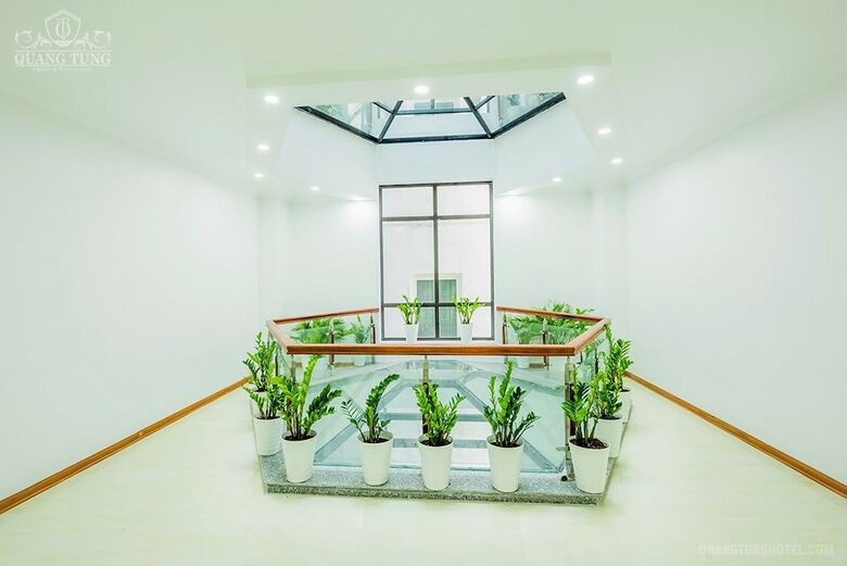 Quang Tung Hotel