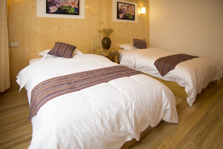 Hotel Jiesu Renwen Guest House