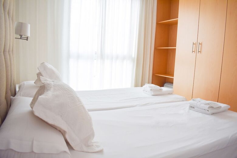 Apartamentos Living4malaga Fajardo 6