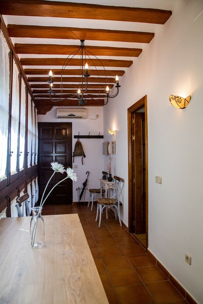 Apartamentos La Casa De Los Infantes By Toledo Ap