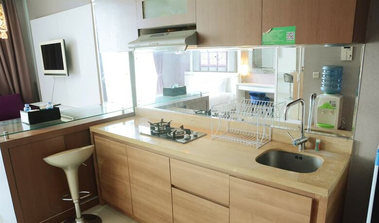 Affordable Studio Ancol Mansion Apartment