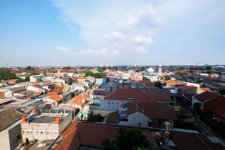 Bassura City Apartment With Mall Access