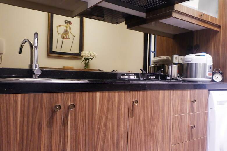 Apartamentos Studio Tropical Modern Living At Kemang Village