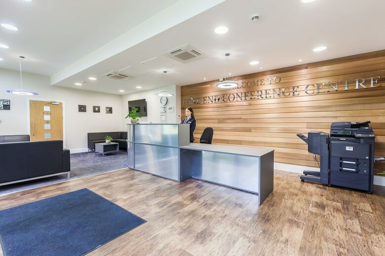 Hotel Lane End Conference Centre