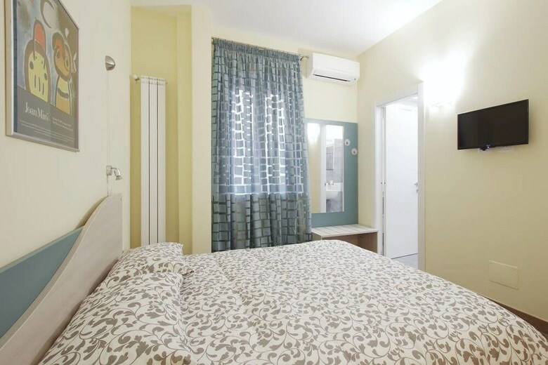 Homesuitehome