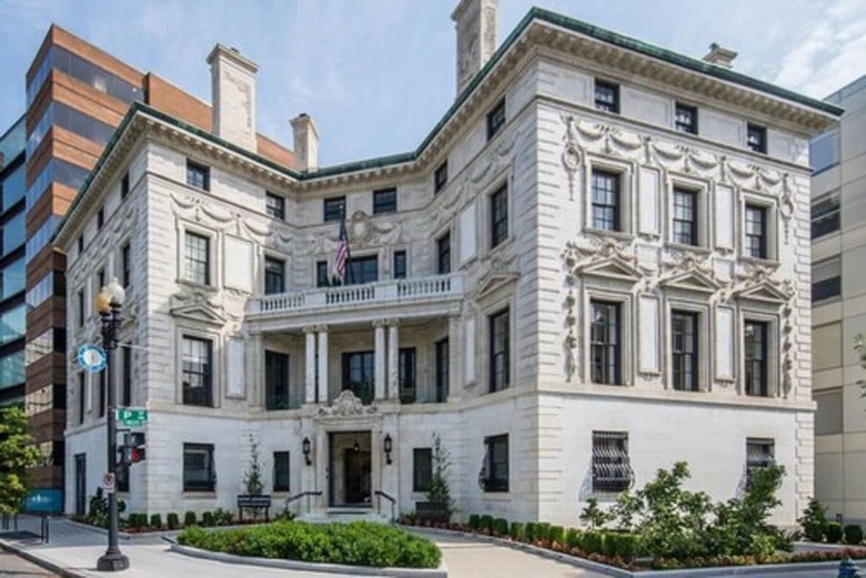 Apartamentos Ampeer Luxury Residences