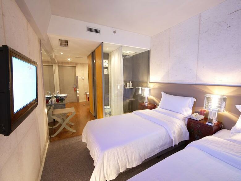 China Community Art Habitat Hotel