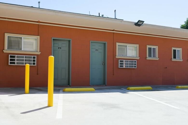 Merle Motel