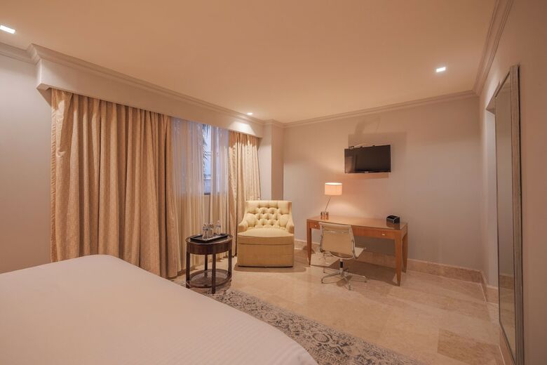 Santa Anita Hotel