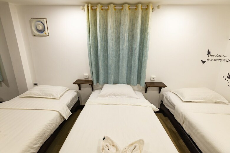 Hotel Jasmine Ville Guesthouse