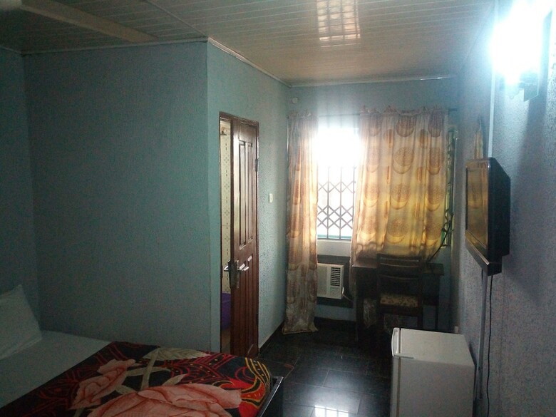 Hotel Dam'syl Suites