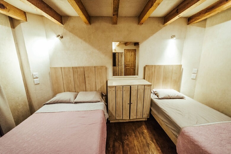 Hostal Kotantik Bed And Breakfast - Adults Only