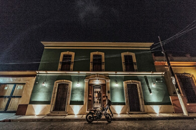 Hostal Kotantik Bed And Breakfast - Adults Only