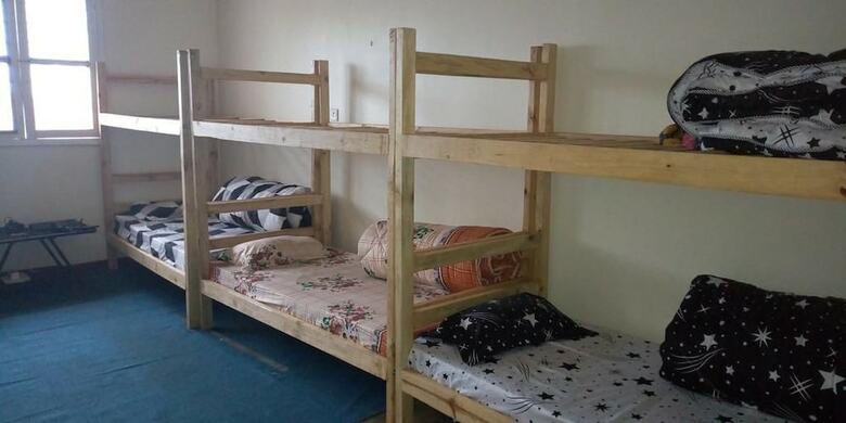 Hostal Morgen Breeze Tours And Backpackers