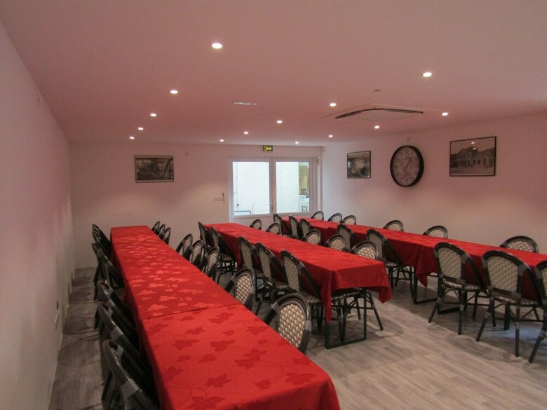 Hotel Le Creusot H�tel