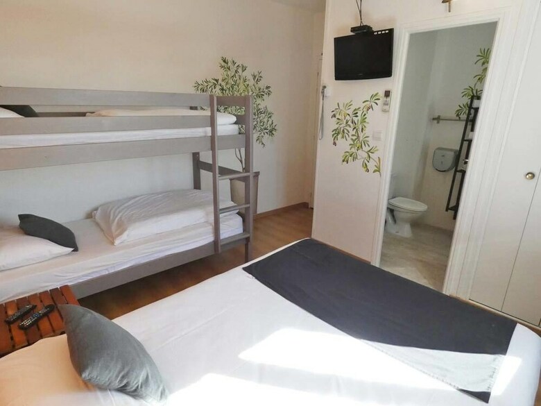 Hotel H�tel Le Sarac