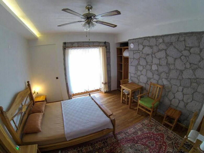 Bed & Breakfast Farmidaya Biotel