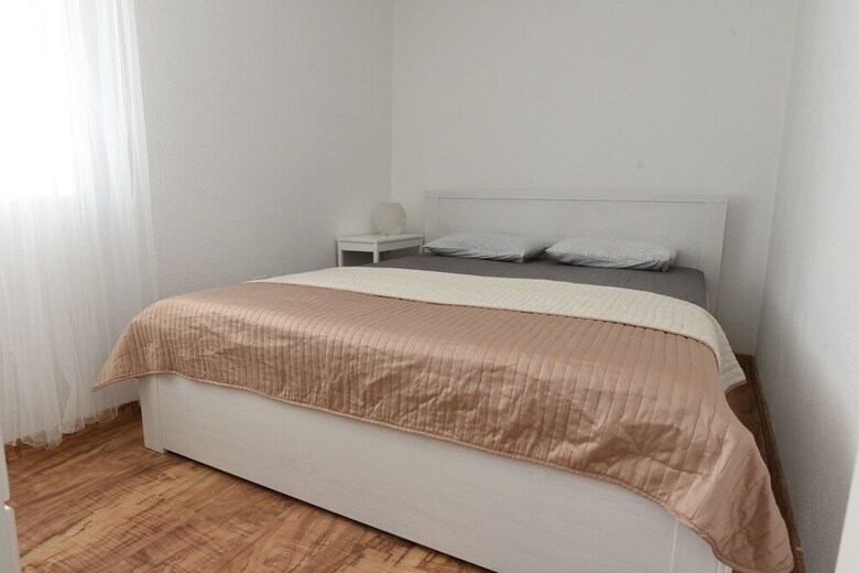 Apartments Mariani - Near Split Riva