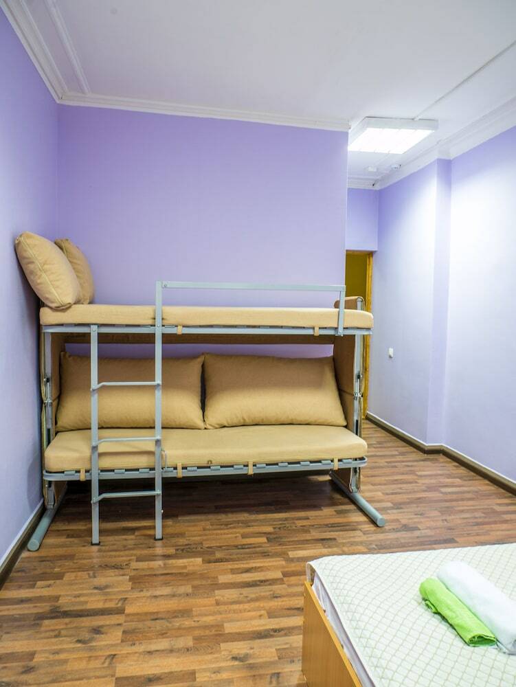 Hostal Hostel Podvorie