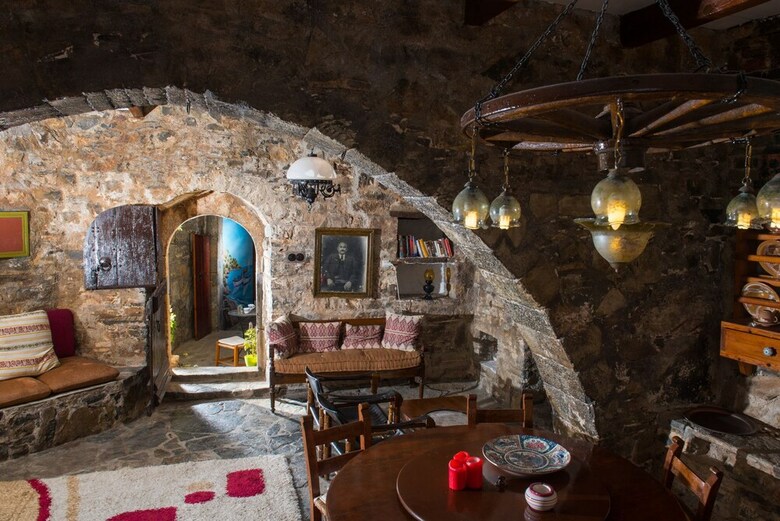 Homes Of Cretan Tradition