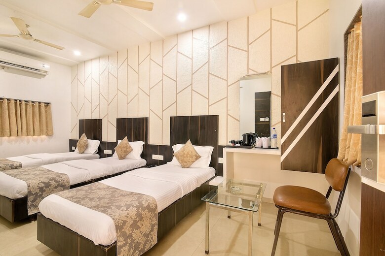 Hotel Satkar