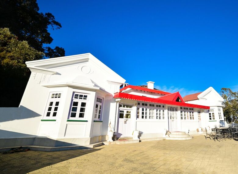 Hotel Chimney House By Opensky, Mussoorie