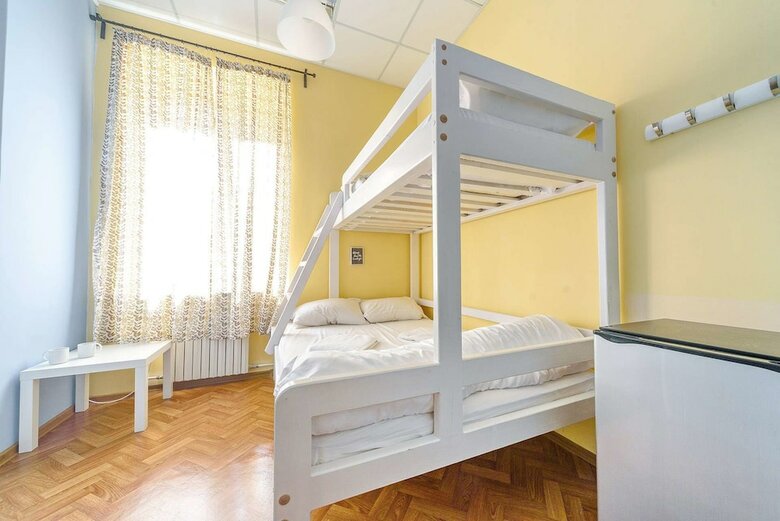 Hostal Krovat Na Deribasovskoy