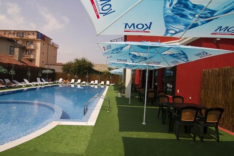Salena Plaza Hotel