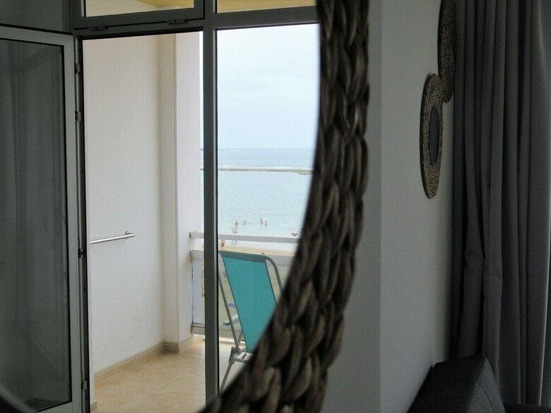 Apartamentos Loft En Playa Las Canteras Vista Mar