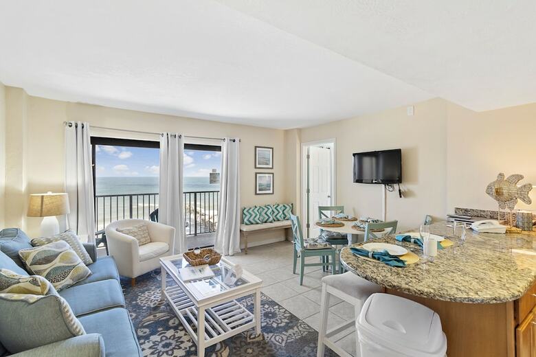 Tropical Suites At Sunglow Resort