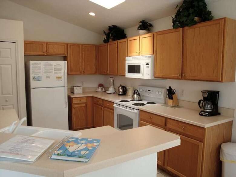 4br 3ba Home In Indian Creek By Cv-2635