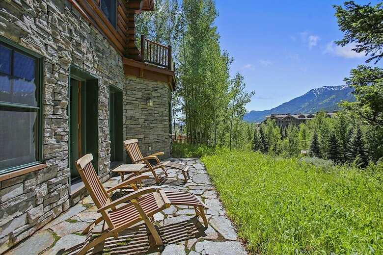 Abode At Moosehead Cabin