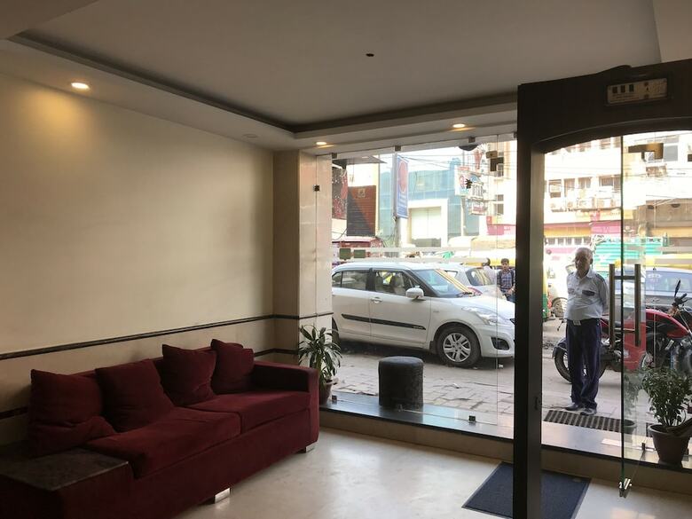 Hotel Avtar At New Delhi Railway Station