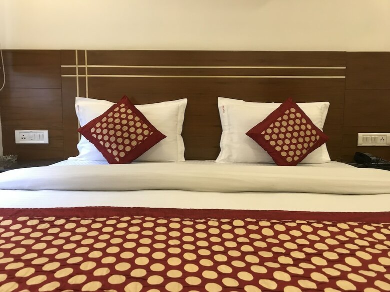 Hotel Avtar At New Delhi Railway Station
