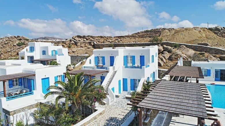 Hotel Maganos Suites