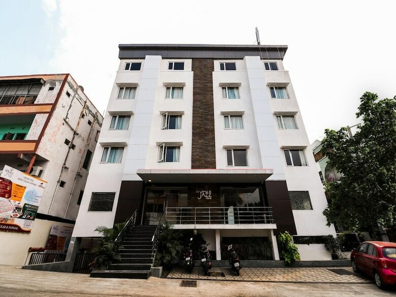 Rohini Jazz Hotel