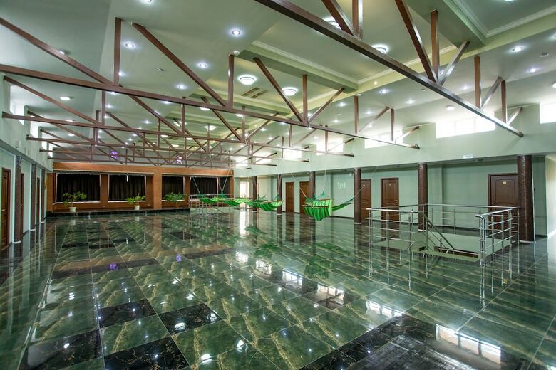 Well Hotel
