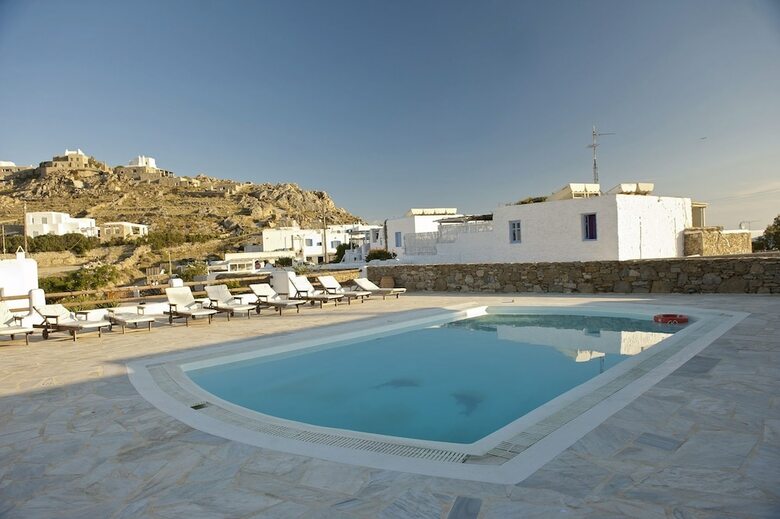 Hotel Evagelia's Place