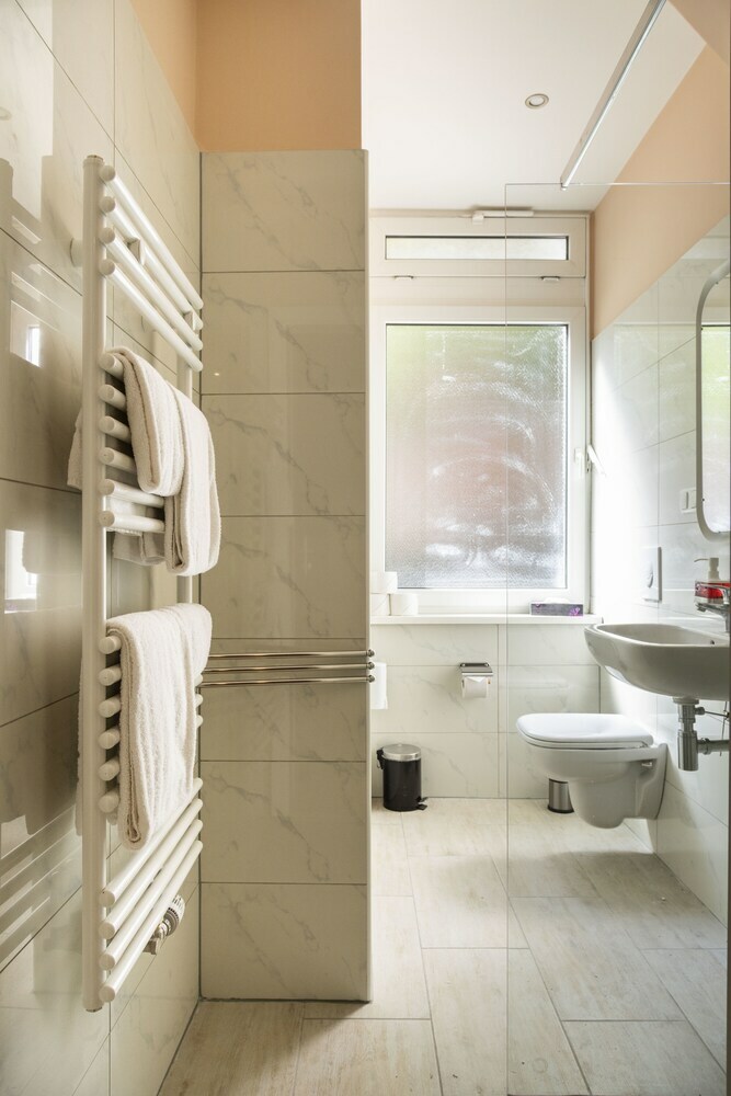 Primeflats - Apartments Aroser Allee