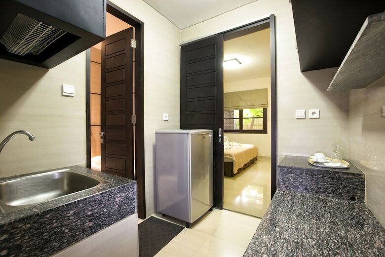 Bed & Breakfast Inkuta Residence And Villa