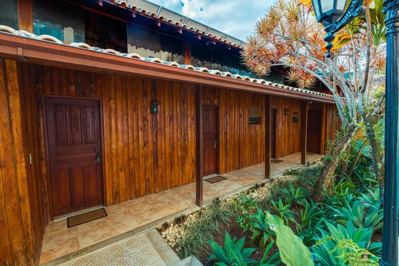 Hotel Serra Everest