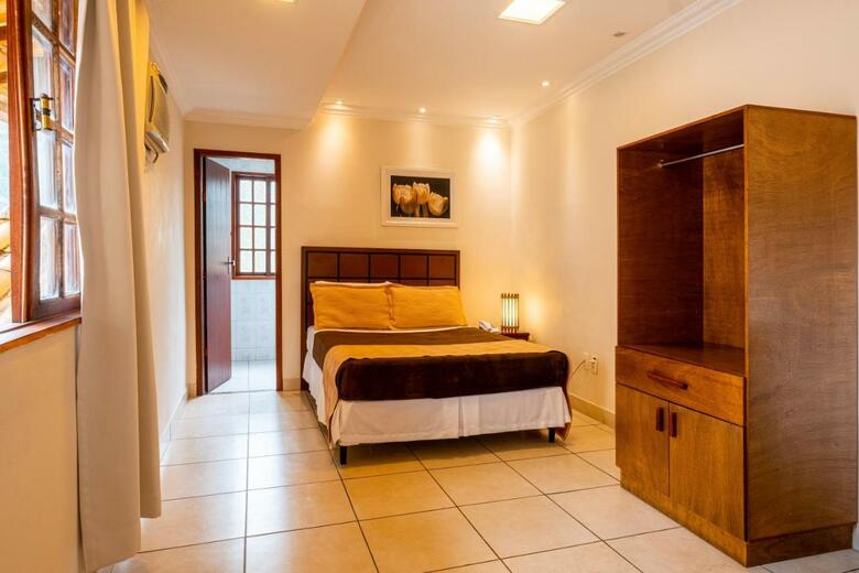 Hotel Serra Everest