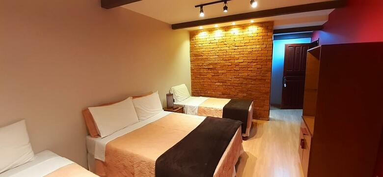 Hotel Serra Everest