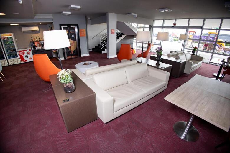 Hotel 10 Itajai