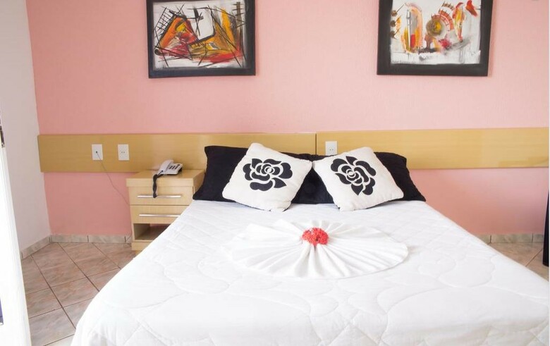 Hotel Caju Praia Azul