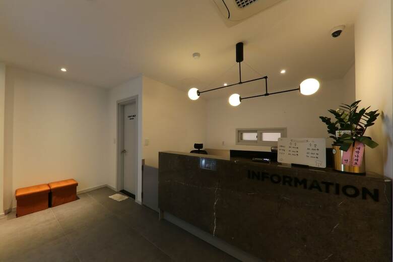 N7 Hotel
