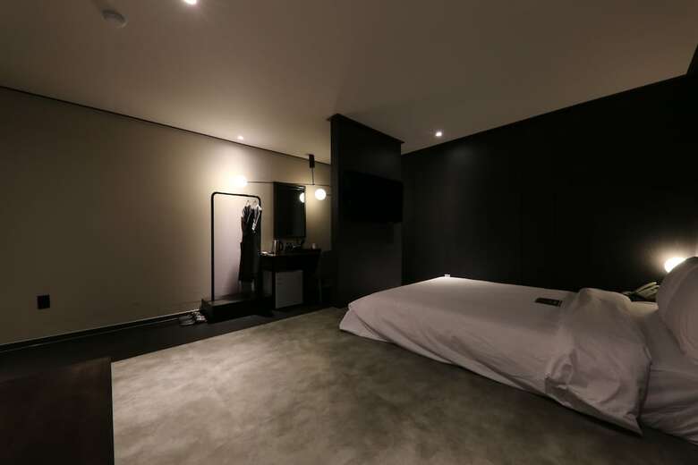 N7 Hotel
